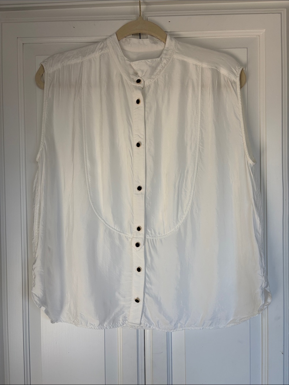 J. Crew White Sleeveless Tuxedo Button-Down Blouse with Dark Buttons Size 12.